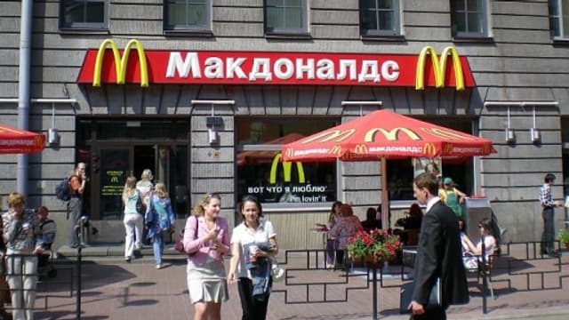 Russie Mc Donald's remplacé par Oncle Vanya