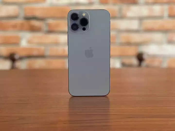 smartphones les plus vendus 2022