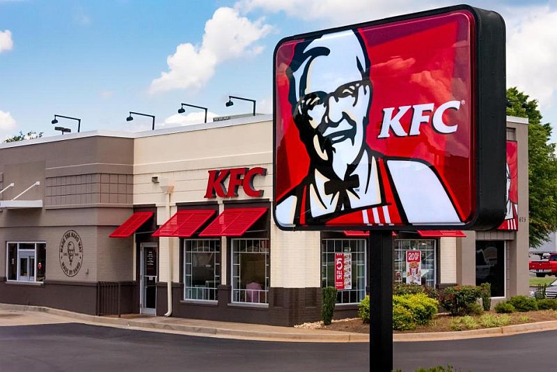 le fondateur de KFC devenu milliardaire