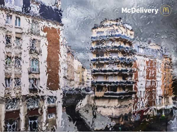 McDonald's fait la promotion de son service de livraison