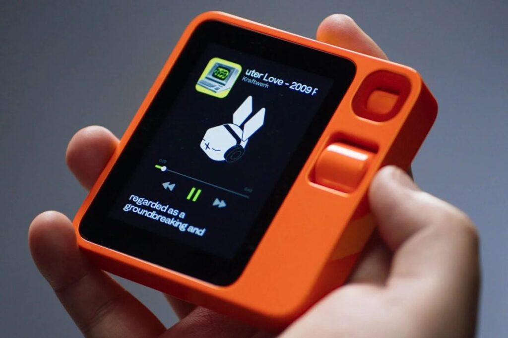 Rabbit R1 appareil IA